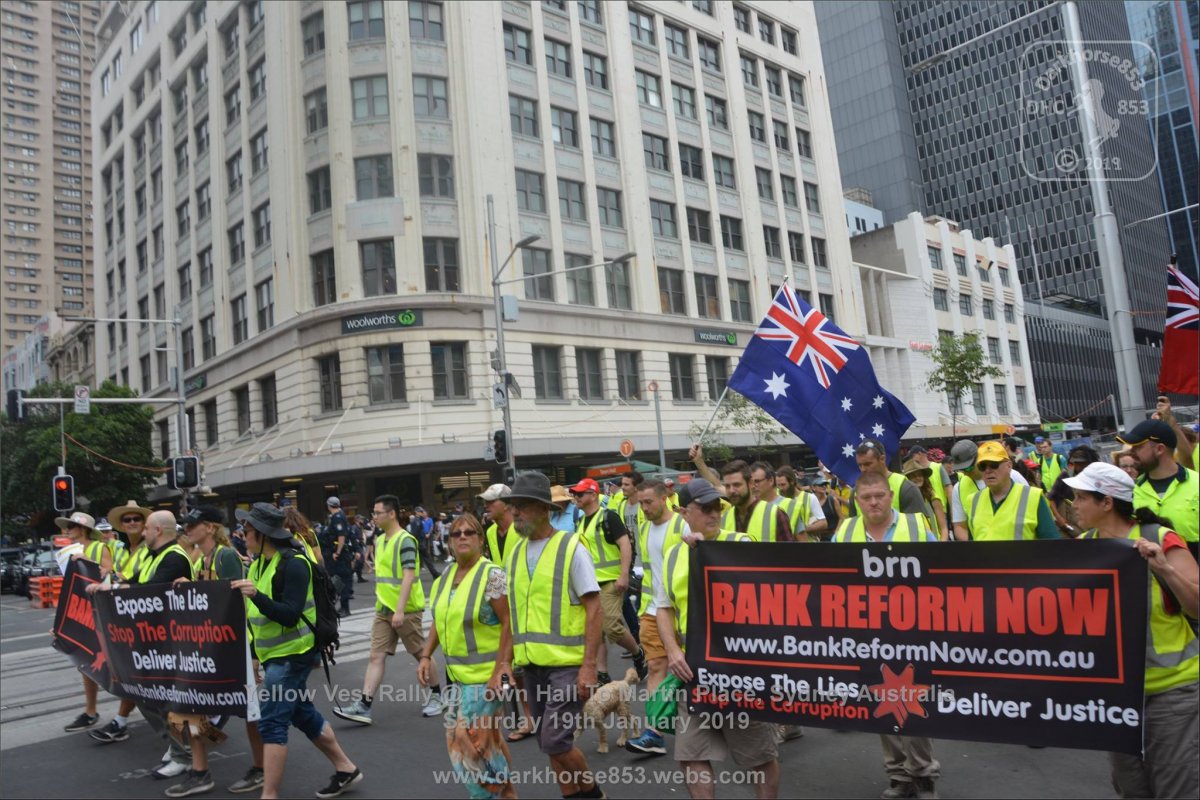 Yellow Vest want bank reform